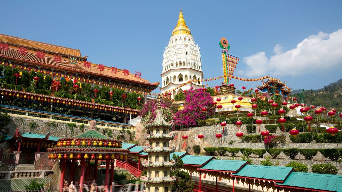 Top 10 Best Places to Visit in Malaysia in 2026 - Complete Travel Guide