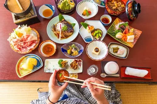 11 Must-Try Food and Drink Dishes When Visiting Japan