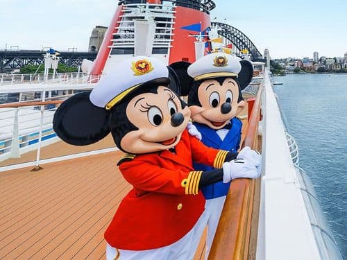 10 Must-Pack Items for Your Disney Cruise in 2026